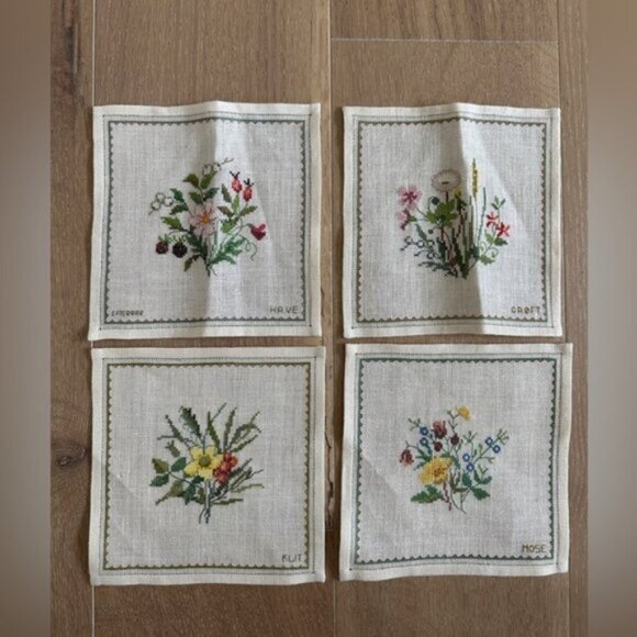 Floral Delicate Needlepoint (4) - Picture 1 of 1